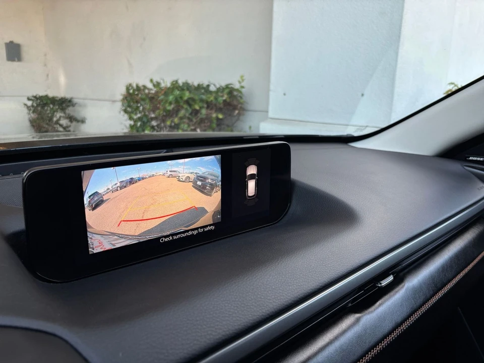 2026 Mazda CX-50 - Image 27 of 31