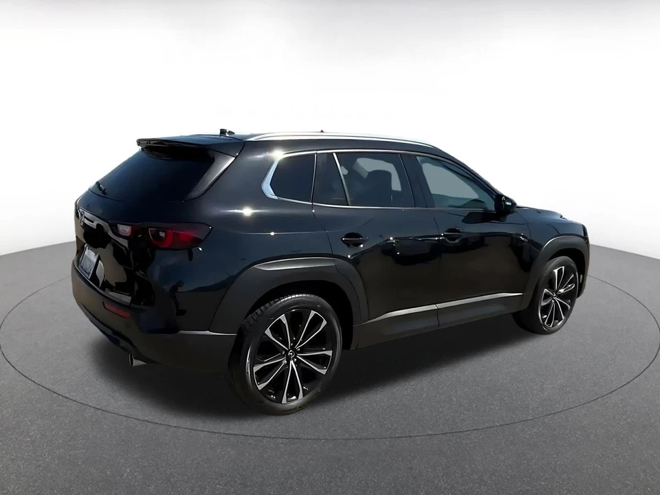 2026 Mazda CX-50 - Image 16 of 31