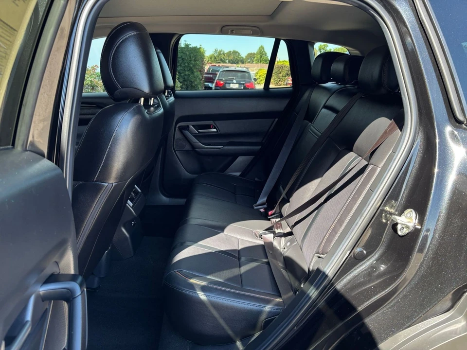 2026 Mazda CX-50 - Image 28 of 31