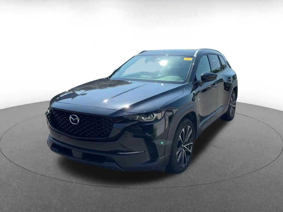 2026 Mazda CX-50 - Image 4 of 31