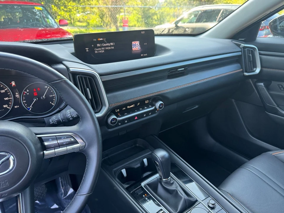 2026 Mazda CX-50 - Image 18 of 31