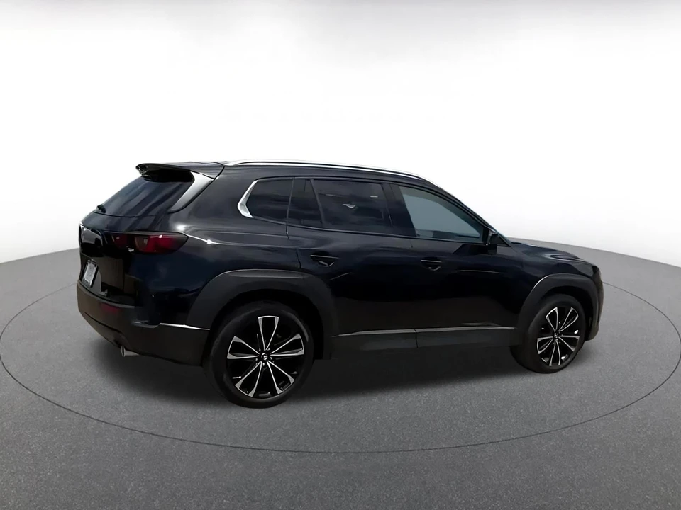 2026 Mazda CX-50 - Image 16 of 31