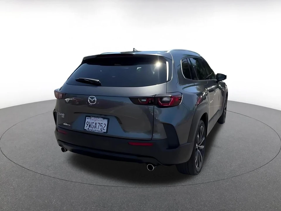 2026 Mazda CX-50 - Image 16 of 31