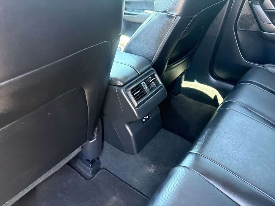 2026 Mazda CX-50 - Image 27 of 31