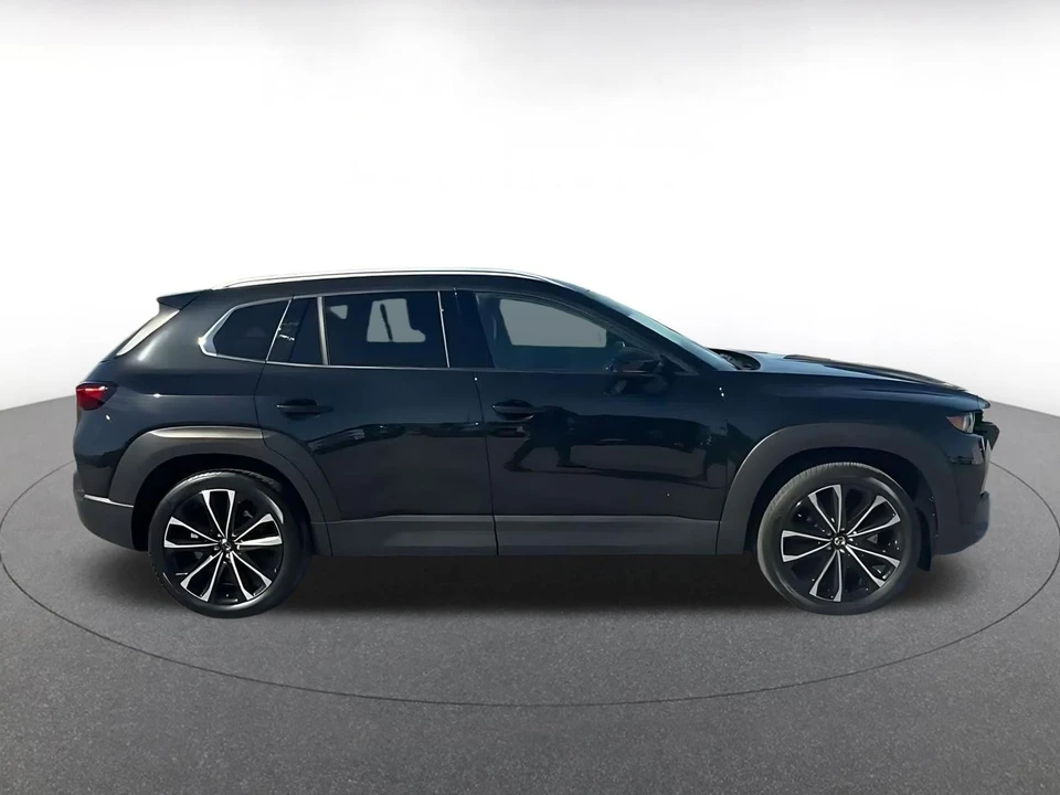 2026 Mazda CX-50 - Image 17 of 31