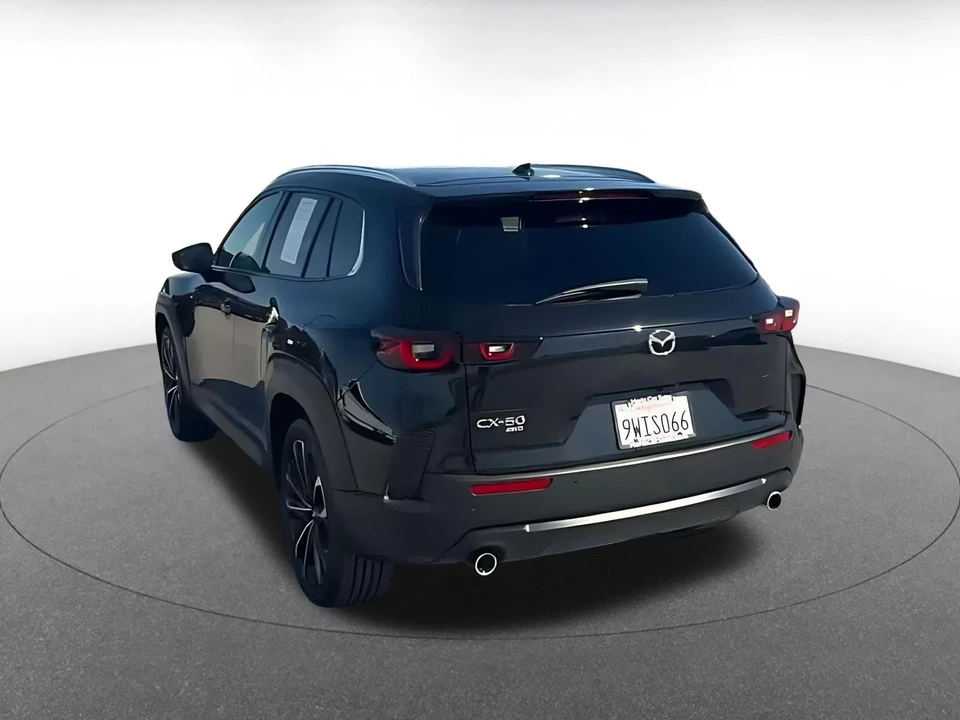2026 Mazda CX-50 - Image 16 of 31