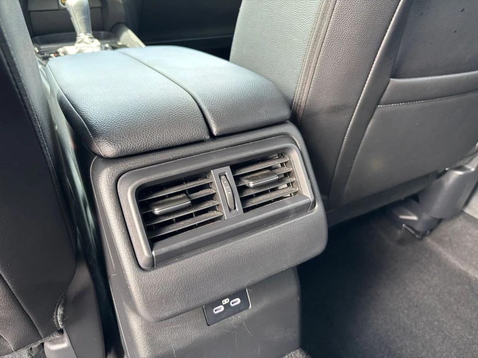 2026 Mazda CX-50 - Image 26 of 31