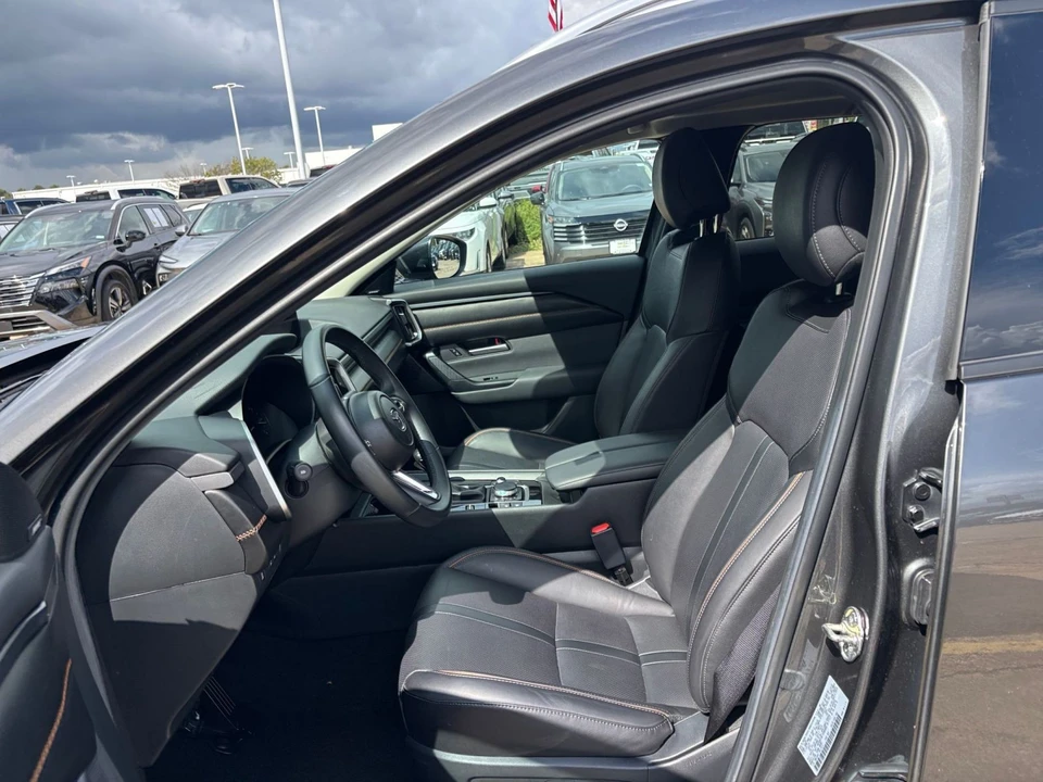 2026 Mazda CX-50 - Image 29 of 31