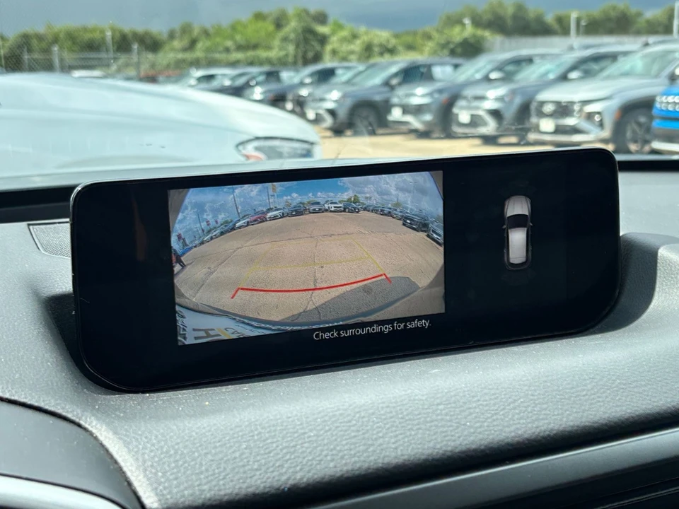 2026 Mazda CX-50 - Image 27 of 31
