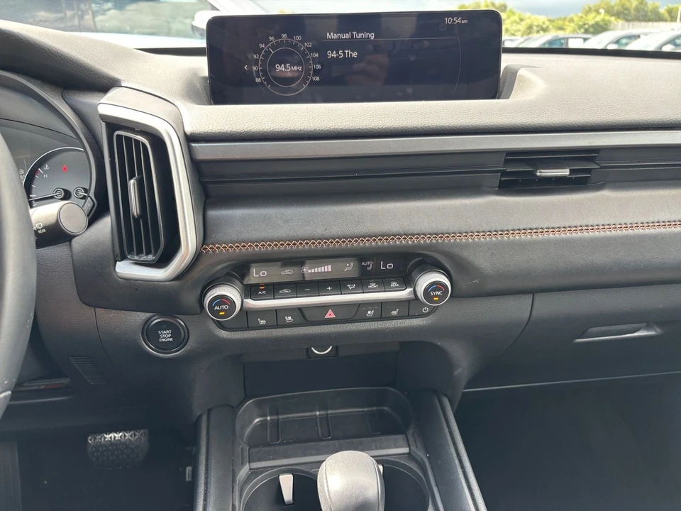 2026 Mazda CX-50 - Image 18 of 31