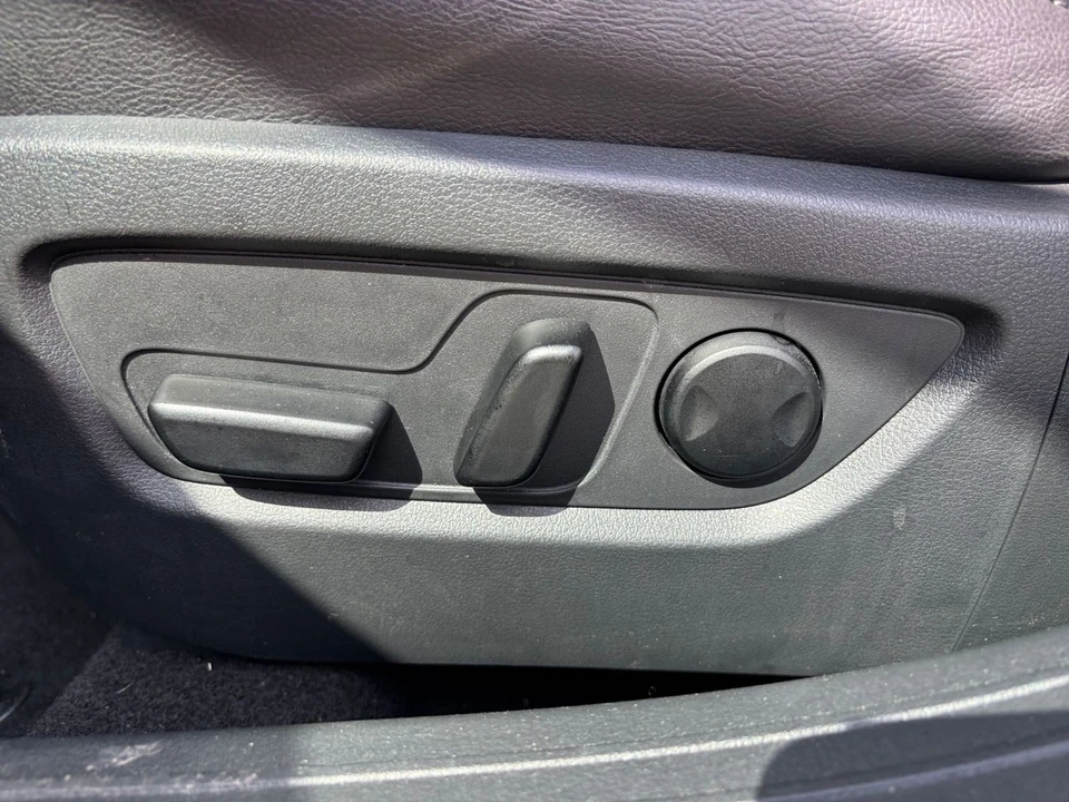2026 Mazda CX-50 - Image 23 of 31