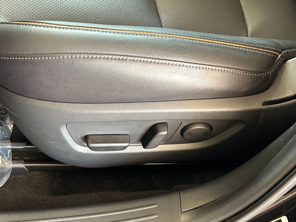 2026 Mazda CX-50 - Image 24 of 31