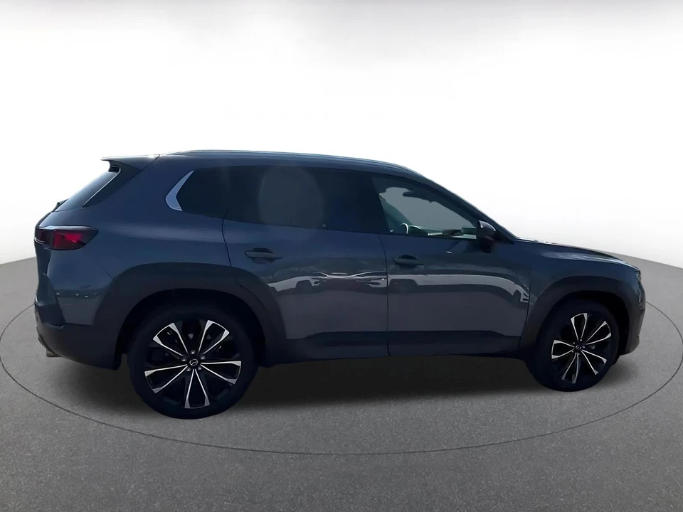 2026 Mazda CX-50 - Image 16 of 31