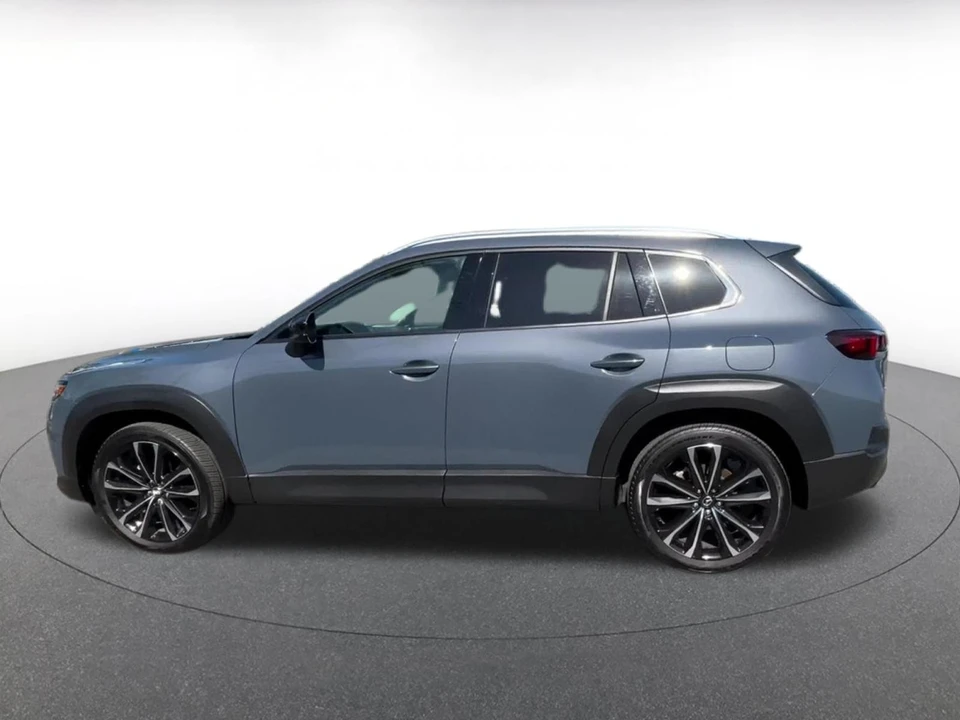 2026 Mazda CX-50 - Image 9 of 31