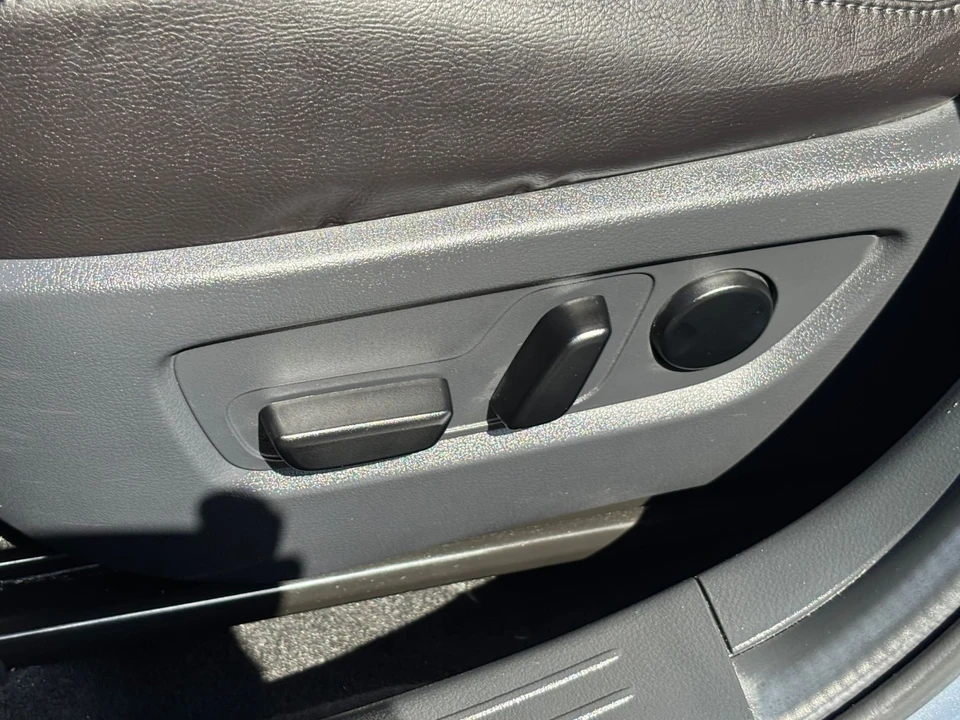2026 Mazda CX-50 - Image 23 of 31