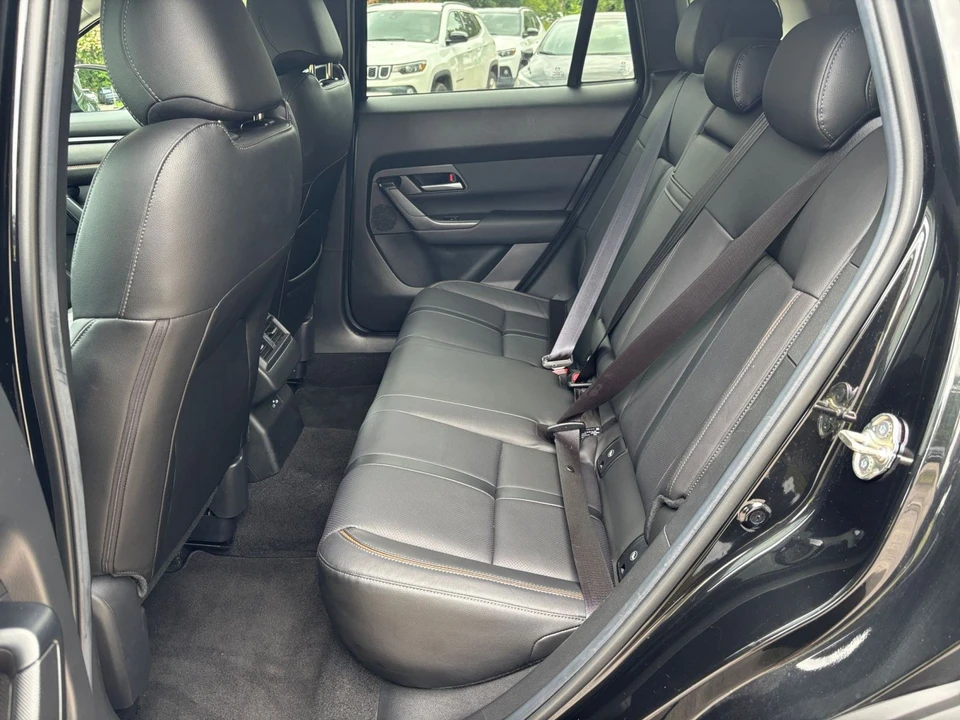 2026 Mazda CX-50 - Image 27 of 31