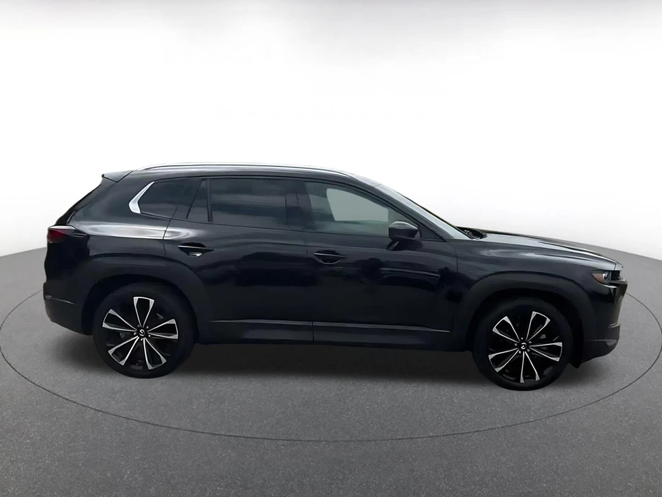 2026 Mazda CX-50 - Image 17 of 31