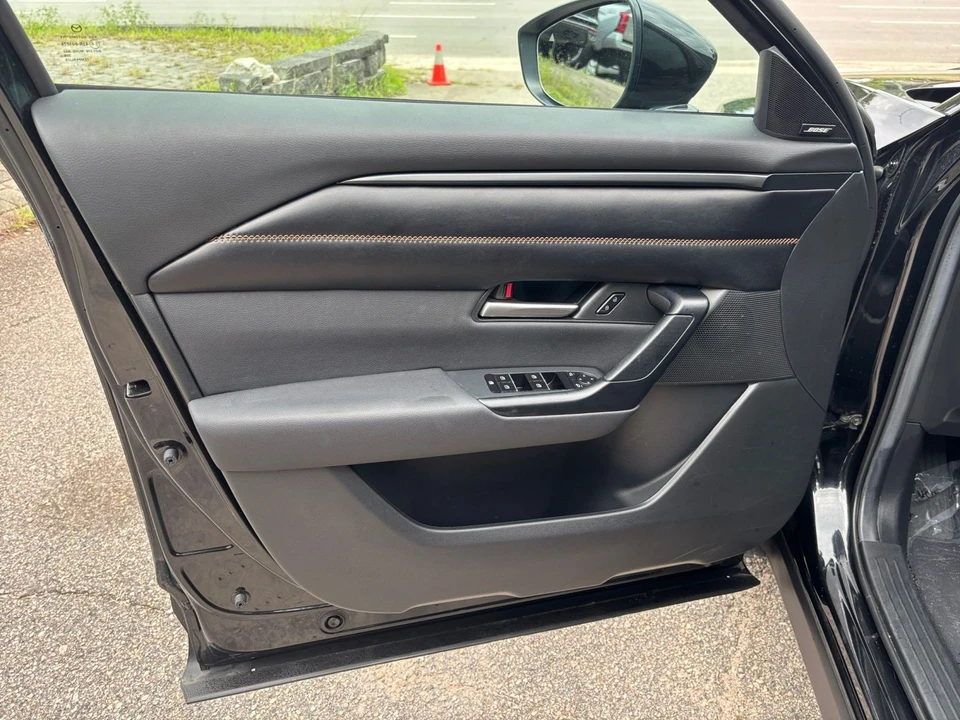 2026 Mazda CX-50 - Image 20 of 31