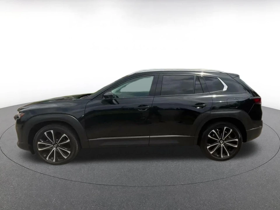 2026 Mazda CX-50 - Image 9 of 31