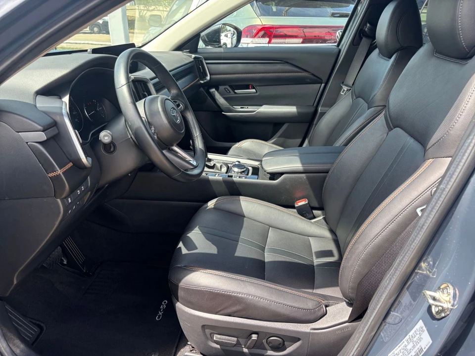 2026 Mazda CX-50 - Image 28 of 31