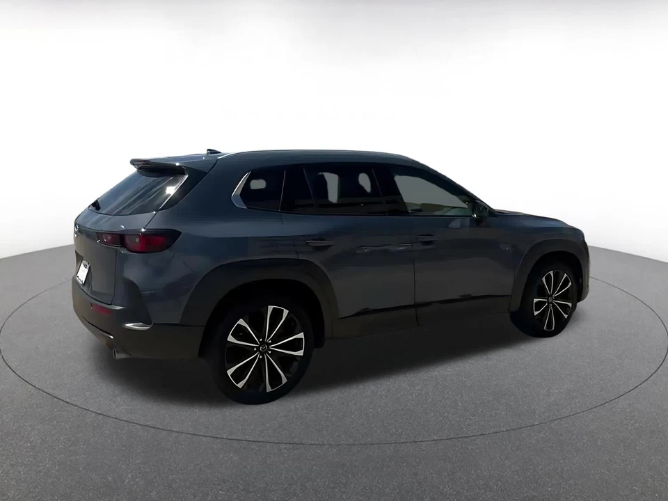 2026 Mazda CX-50 - Image 16 of 31