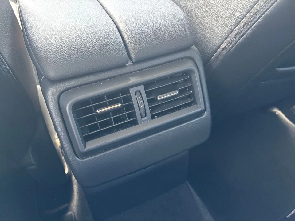 2026 Mazda CX-50 - Image 24 of 31