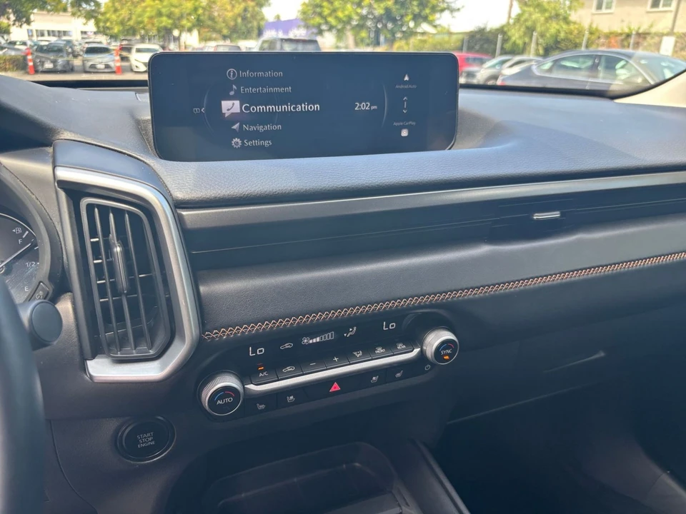 2026 Mazda CX-50 - Image 18 of 31