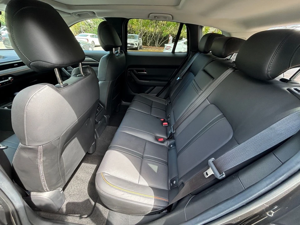 2026 Mazda CX-50 - Image 28 of 31