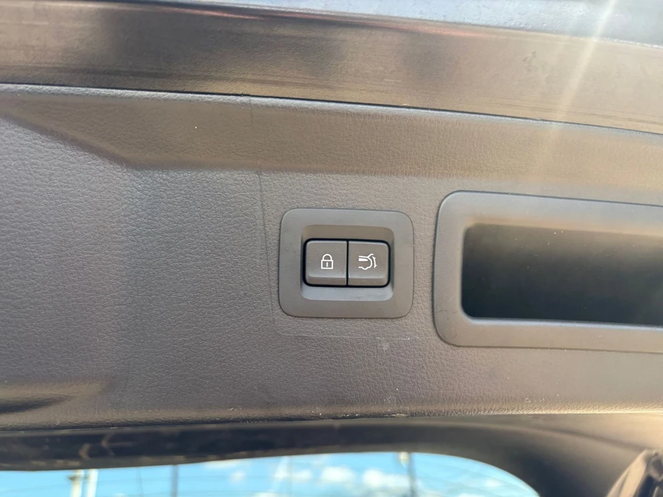 2026 Mazda CX-50 - Image 25 of 31