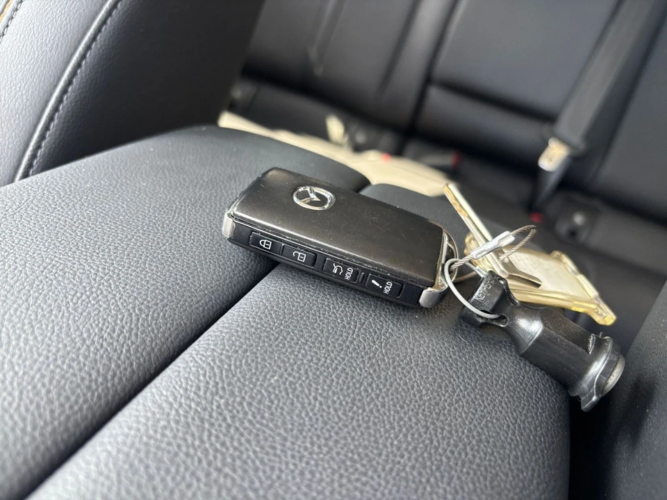 2026 Mazda CX-50 - Image 23 of 31