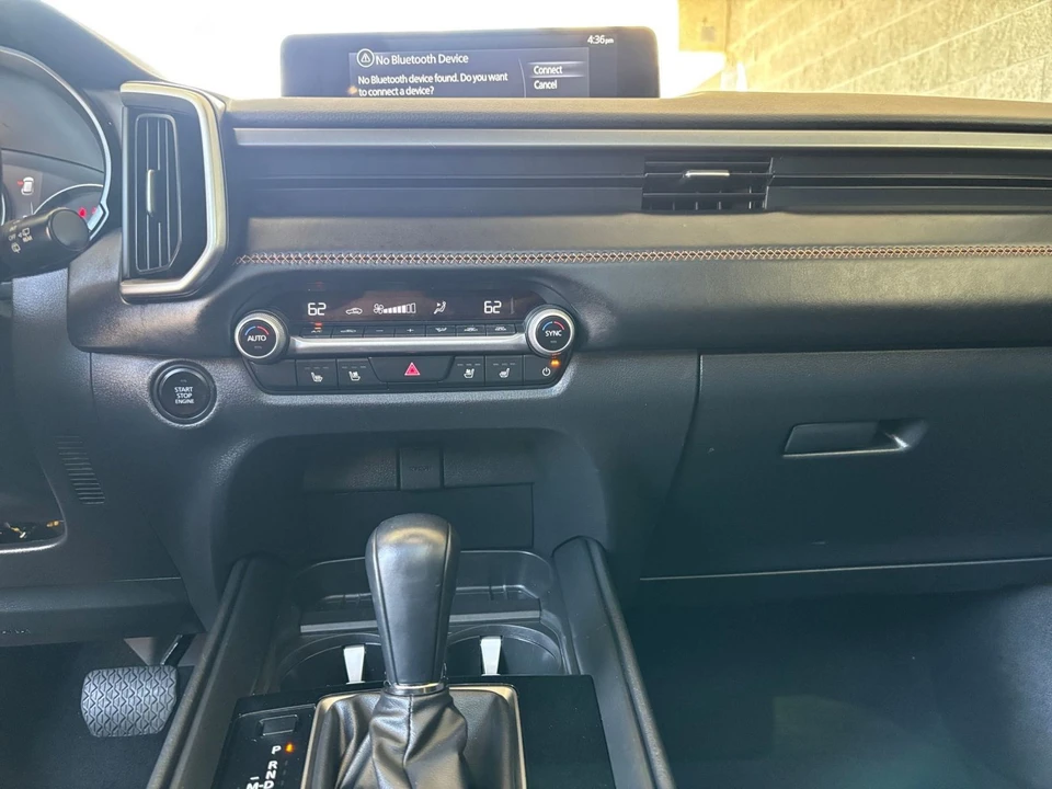 2026 Mazda CX-50 - Image 19 of 31