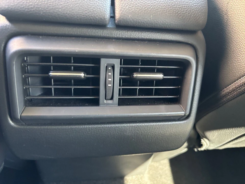 2026 Mazda CX-50 - Image 26 of 31