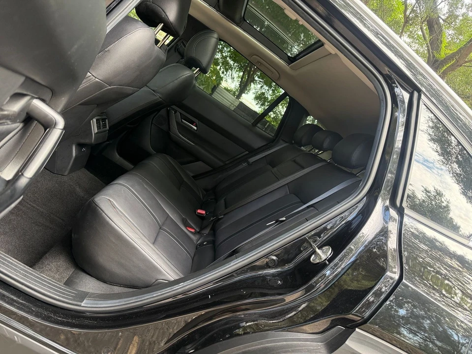 2026 Mazda CX-50 - Image 27 of 31