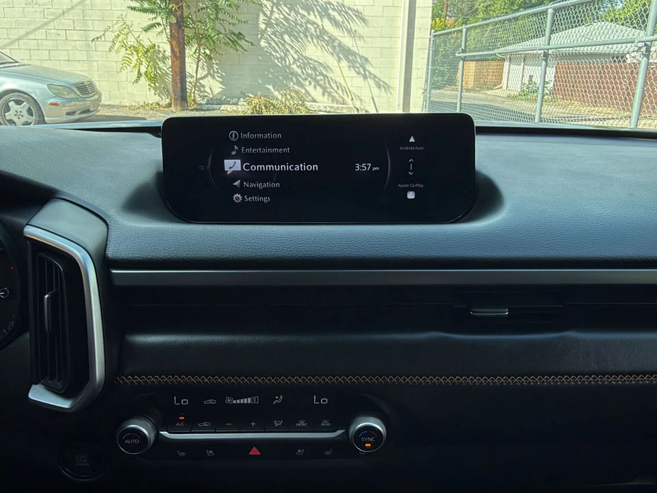 2026 Mazda CX-50 - Image 18 of 31