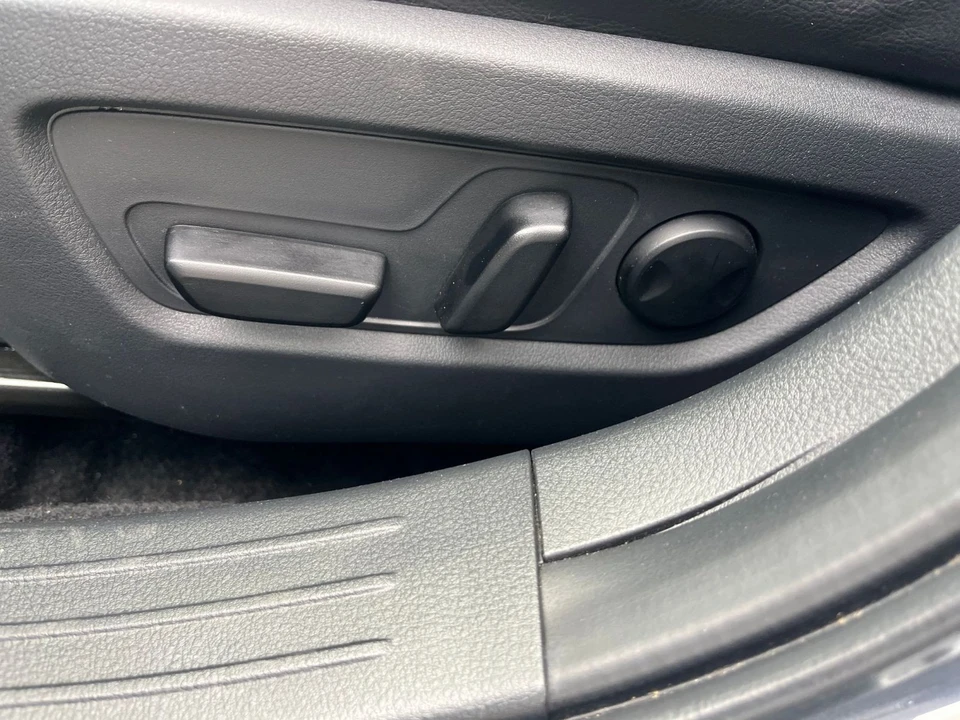 2026 Mazda CX-50 - Image 24 of 31