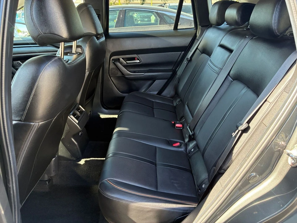2026 Mazda CX-50 - Image 29 of 31