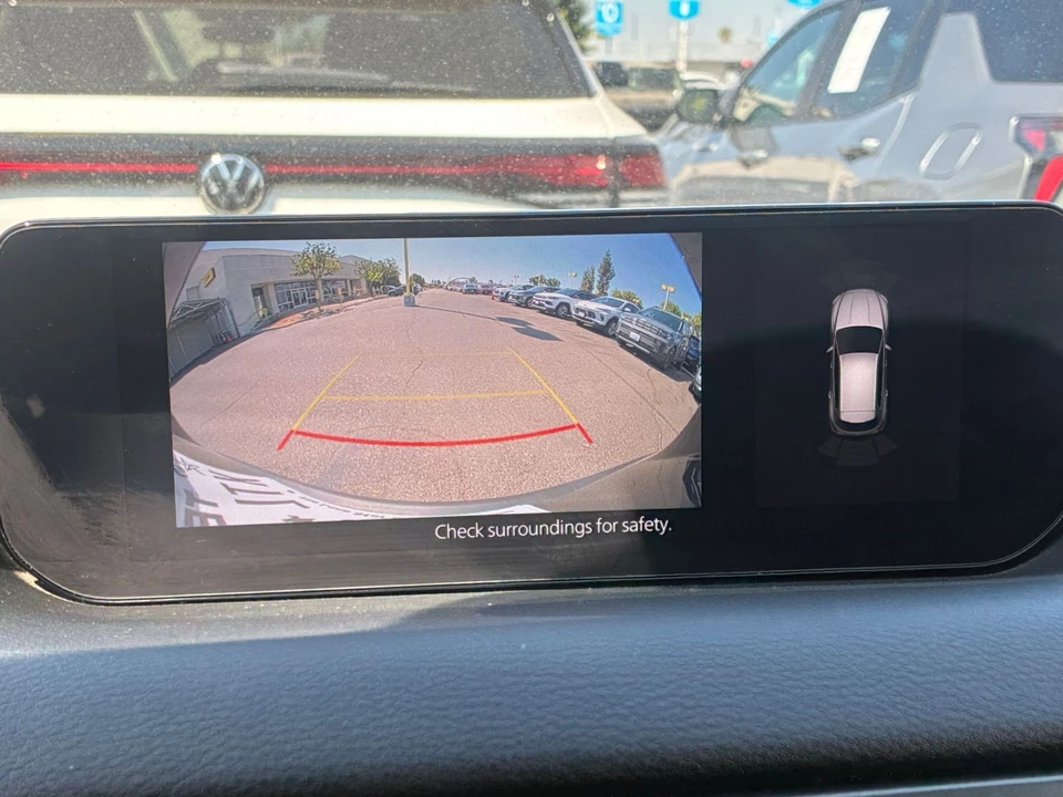 2026 Mazda CX-50 - Image 27 of 31