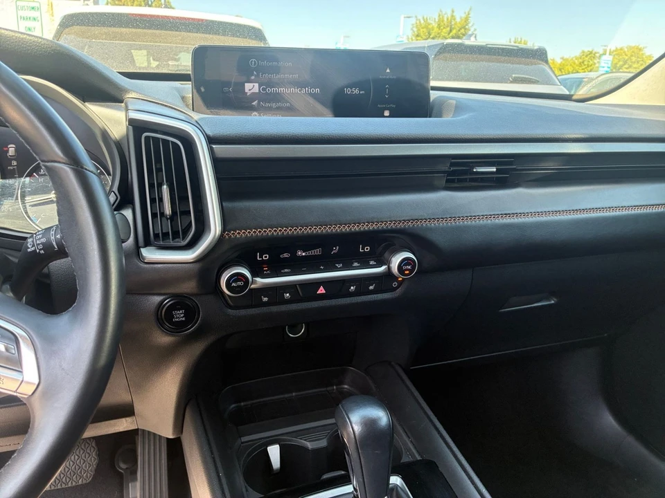 2026 Mazda CX-50 - Image 18 of 31