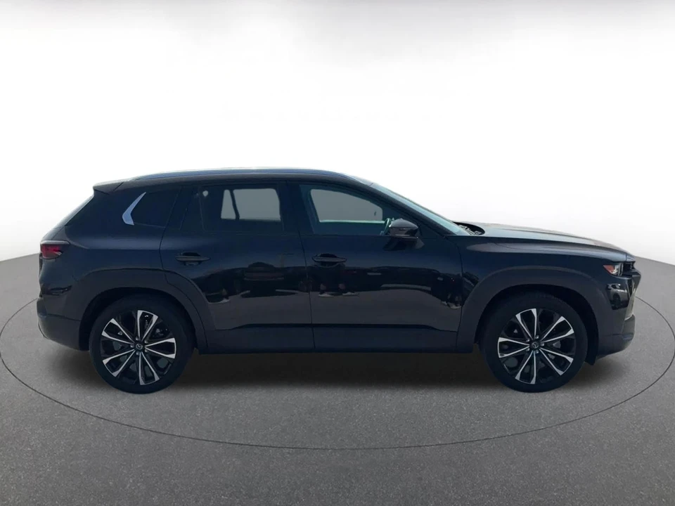 2026 Mazda CX-50 - Image 17 of 31