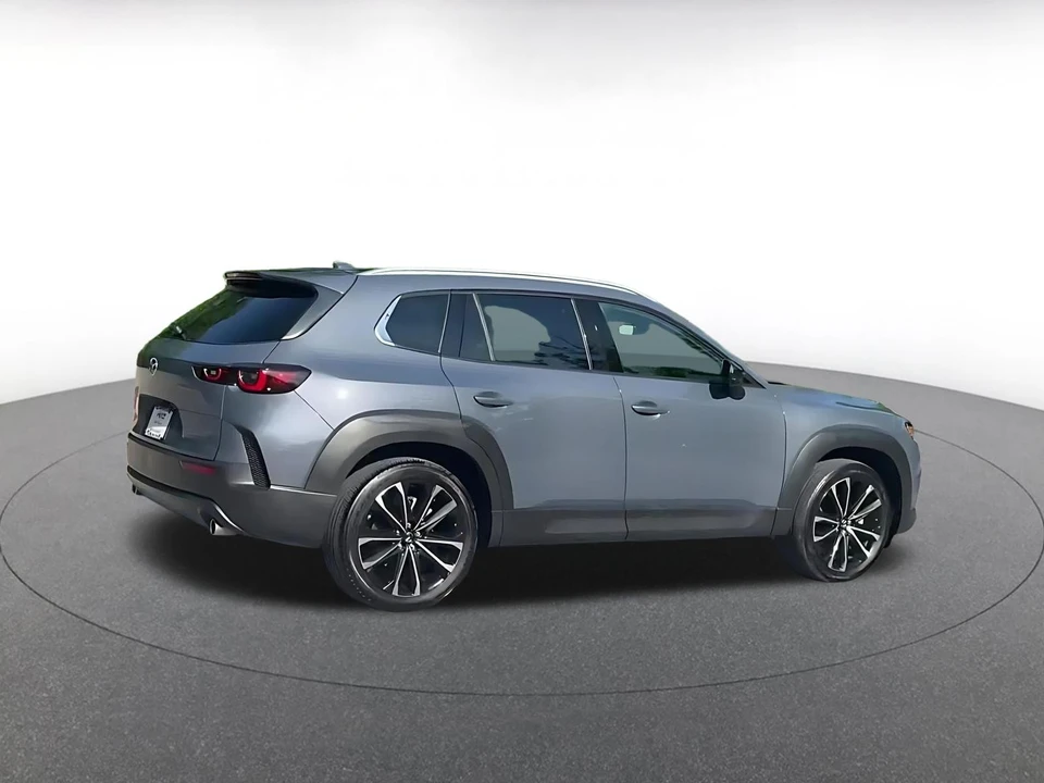 2026 Mazda CX-50 - Image 17 of 31