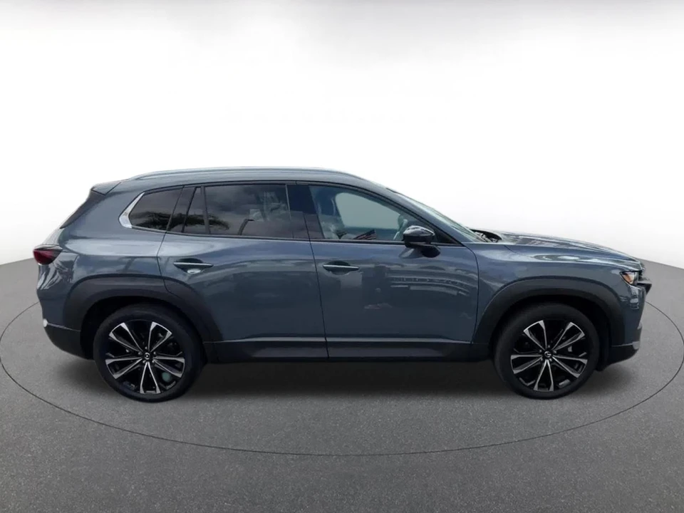 2026 Mazda CX-50 - Image 18 of 31
