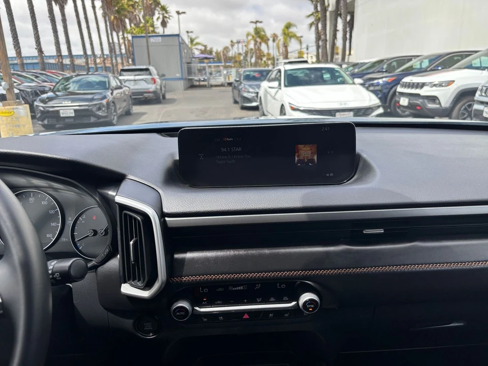 2026 Mazda CX-50 - Image 19 of 31