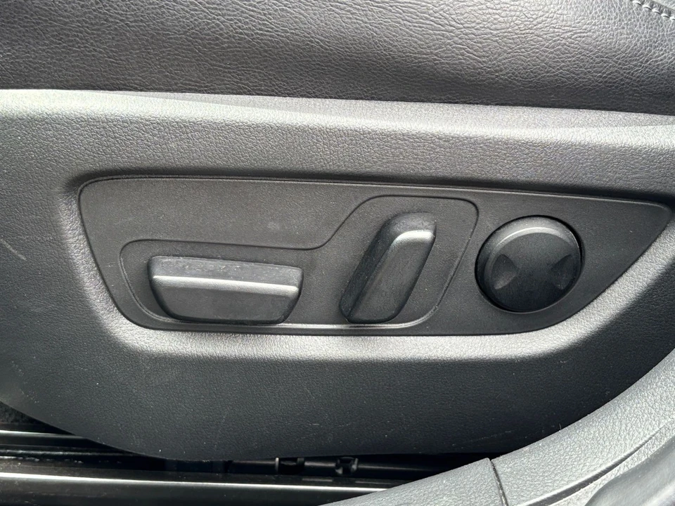 2026 Mazda CX-50 - Image 23 of 31