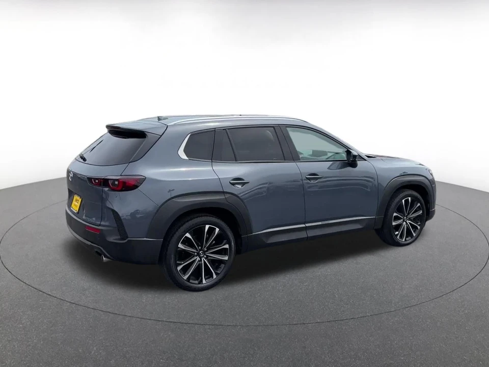 2026 Mazda CX-50 - Image 16 of 31