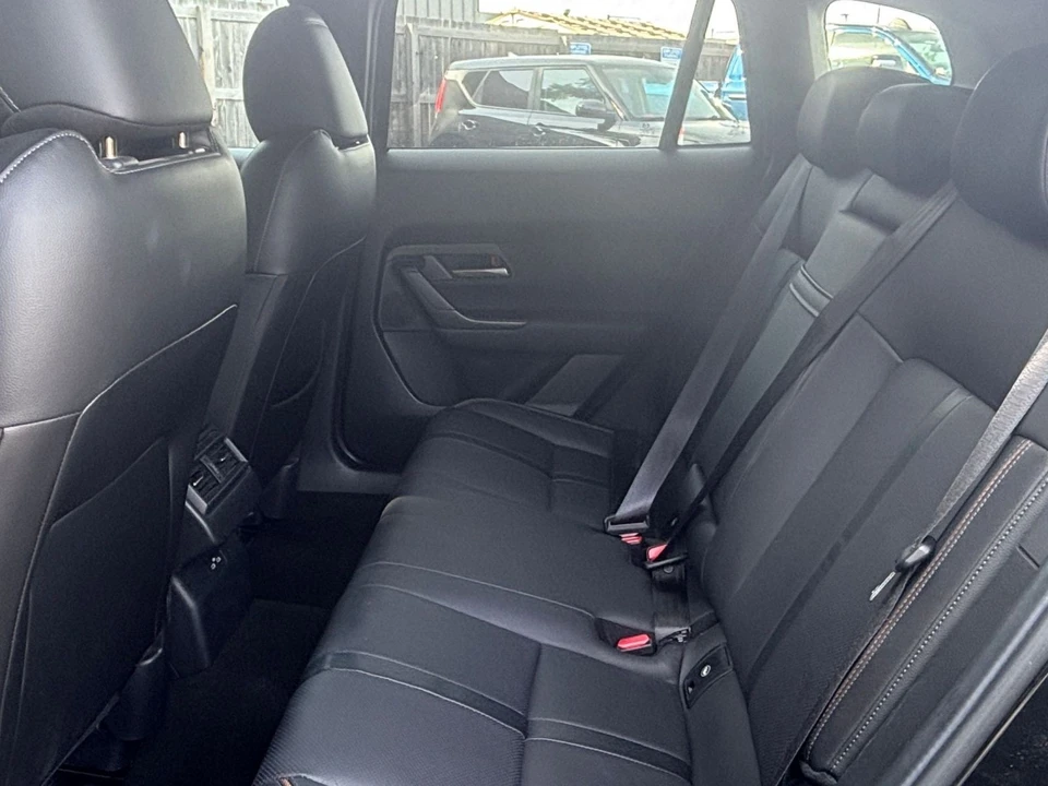 2026 Mazda CX-50 - Image 27 of 31