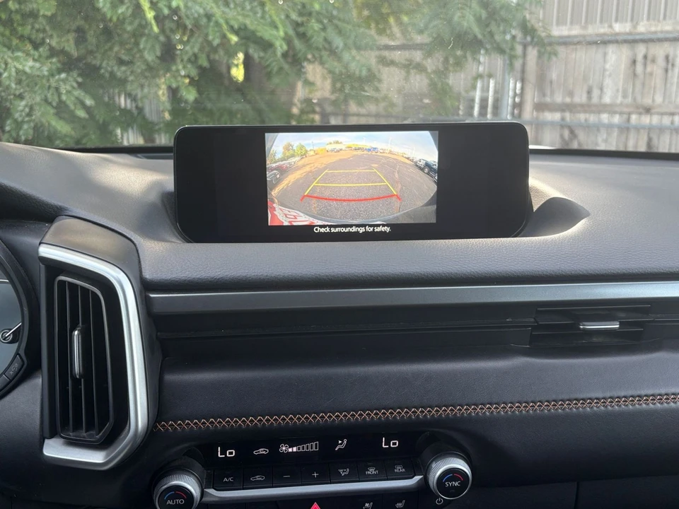 2026 Mazda CX-50 - Image 26 of 31