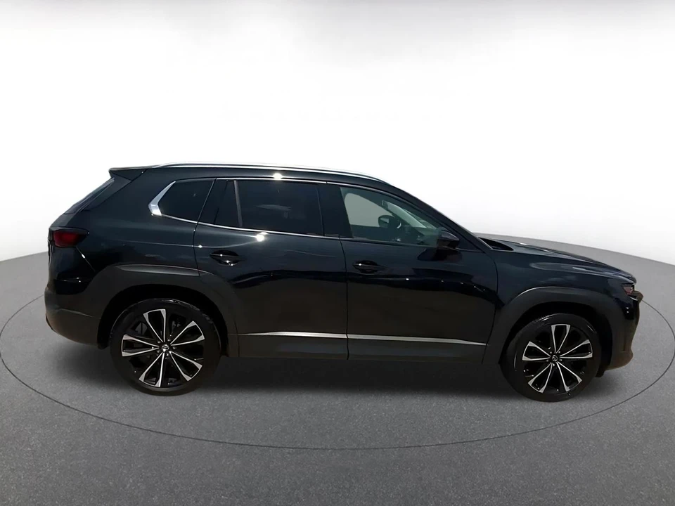 2026 Mazda CX-50 - Image 17 of 31