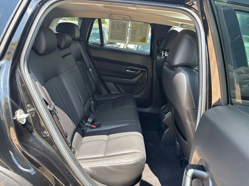 2026 Mazda CX-50 - Image 28 of 31
