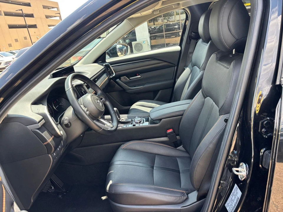 2026 Mazda CX-50 - Image 29 of 31