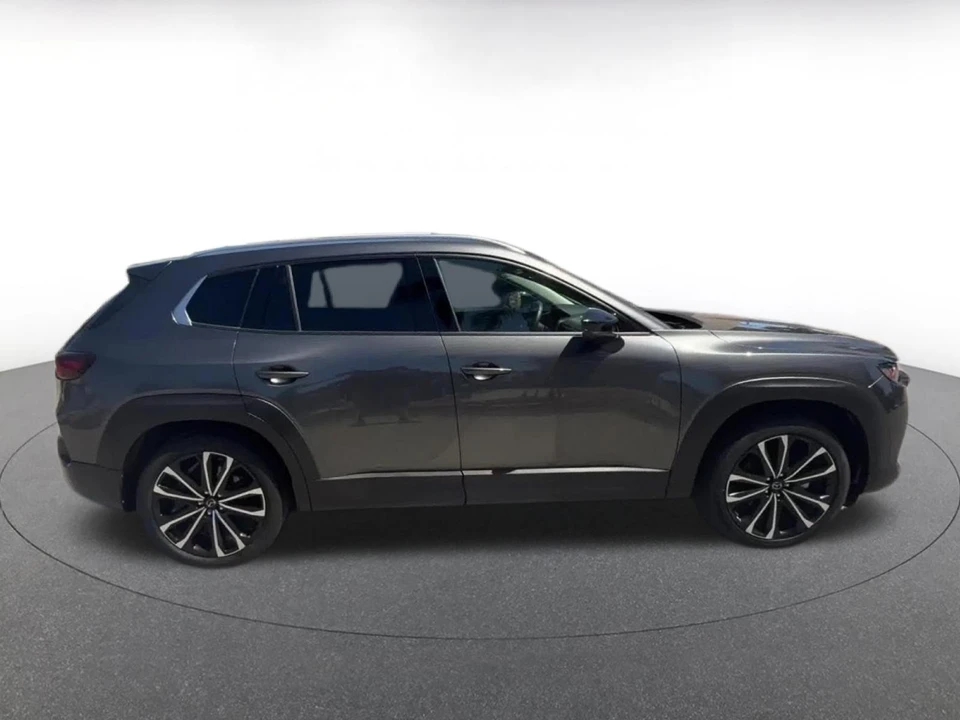 2026 Mazda CX-50 - Image 18 of 31